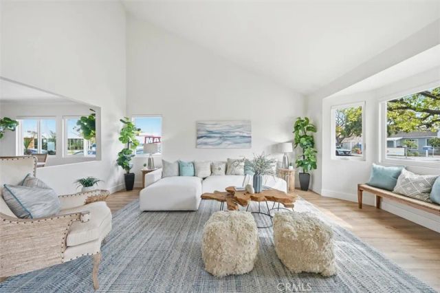 2315 Nelson Ave, Redondo Beach, CA 90278