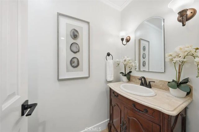 2315 Nelson Ave, Redondo Beach, CA 90278