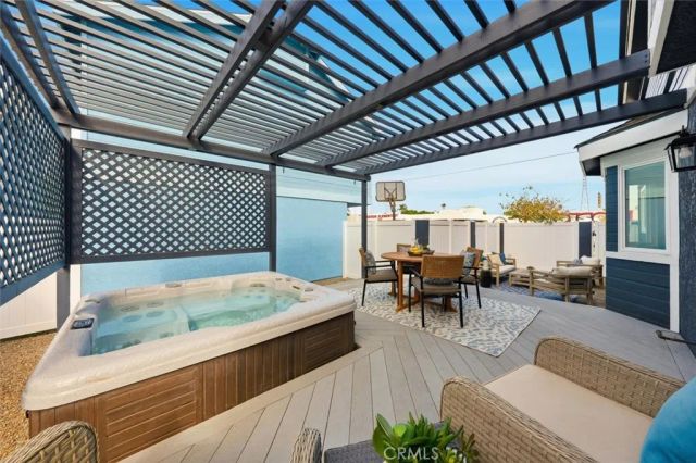 2315 Nelson Ave, Redondo Beach, CA 90278