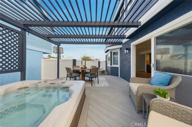 2315 Nelson Ave, Redondo Beach, CA 90278