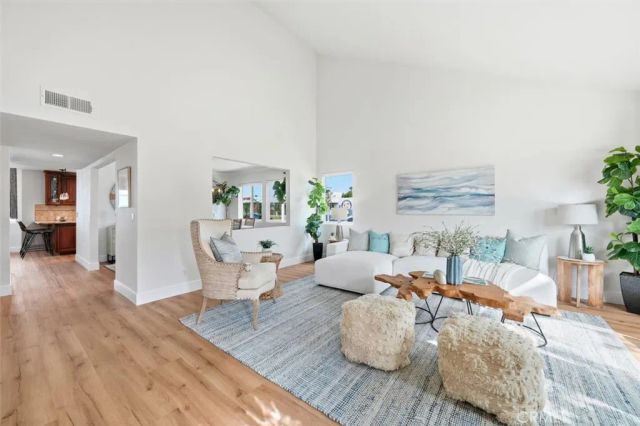 2315 Nelson Ave, Redondo Beach, CA 90278