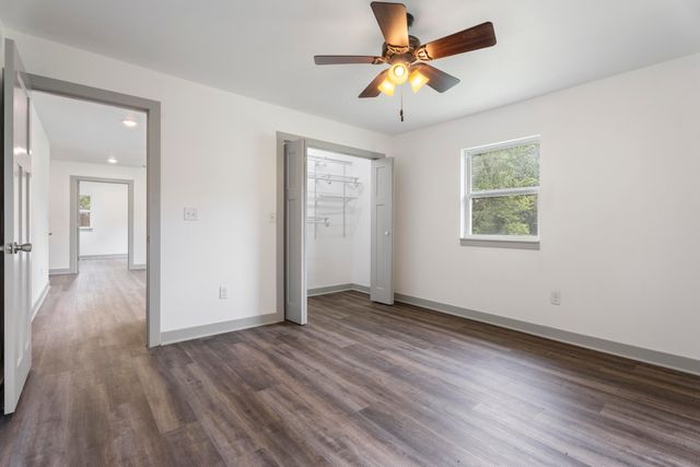 510 S Cherokee Street, Grove, OK 74344
