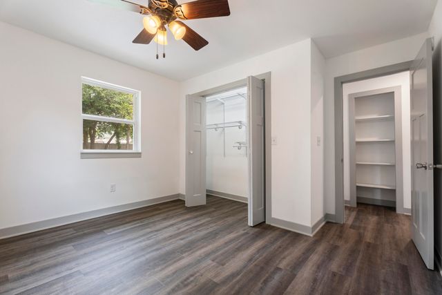 510 S Cherokee Street, Grove, OK 74344