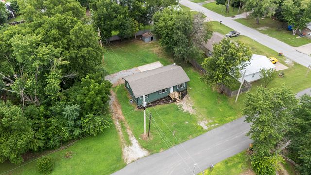 510 S Cherokee Street, Grove, OK 74344