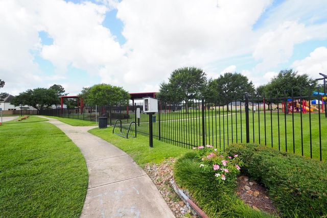 11219 Overland Trail Drive, Richmond, TX 77406