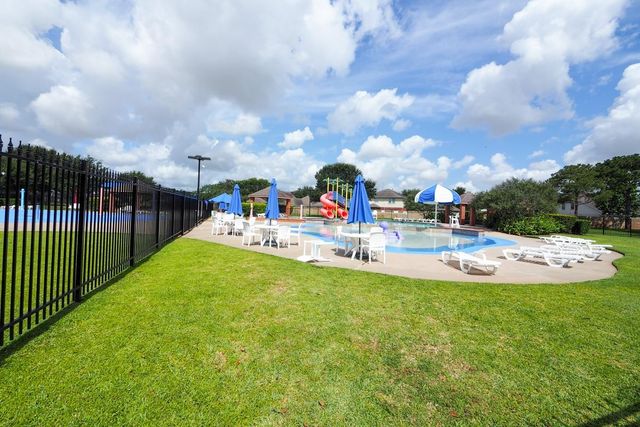 11219 Overland Trail Drive, Richmond, TX 77406