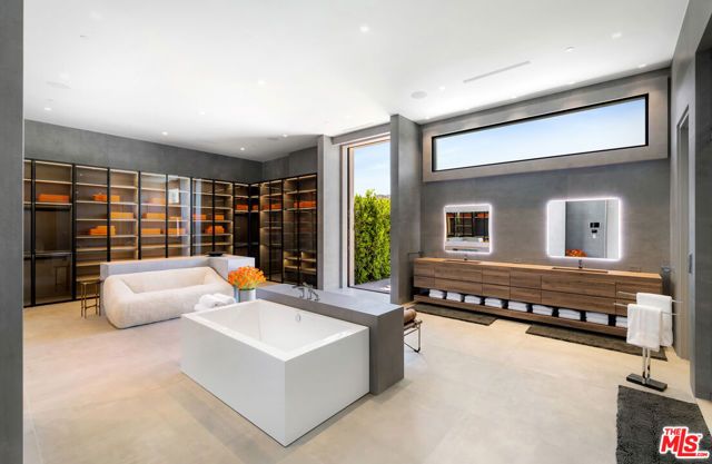 81370 Peary Place, La Quinta, CA 92253