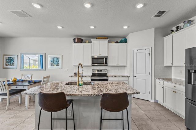 3830 LIVELY CORAL PLACE, Bradenton, FL 34208
