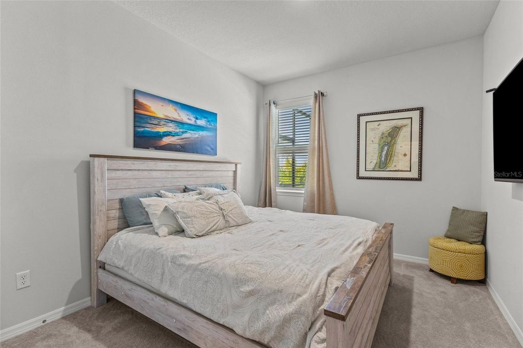 Image 15 of property listing at 3830 LIVELY CORAL PLACE, Bradenton, FL 34208