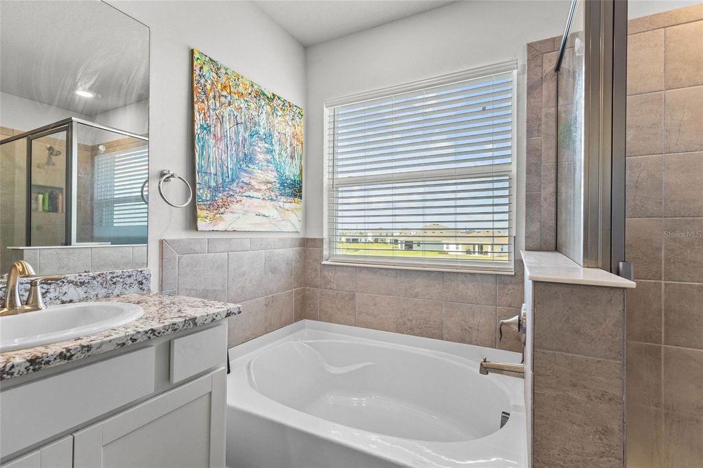 Image 23 of property listing at 3830 LIVELY CORAL PLACE, Bradenton, FL 34208