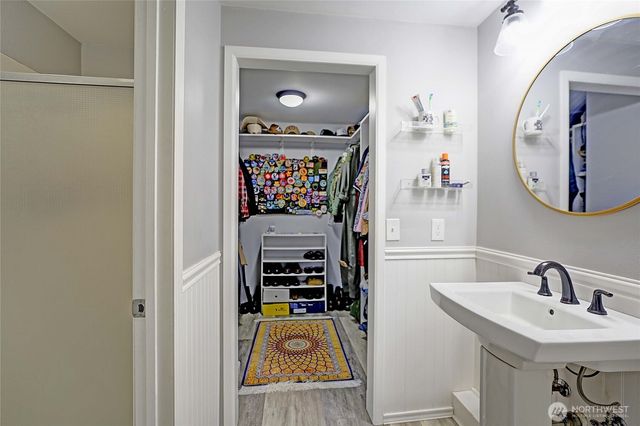 2180 Westwood Place, Oak Harbor, WA 98277