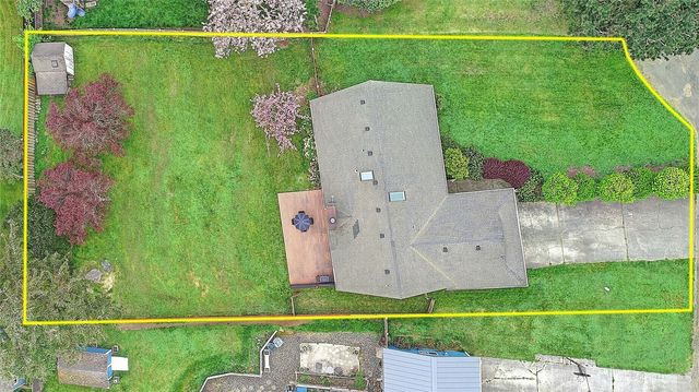 2180 Westwood Place, Oak Harbor, WA 98277