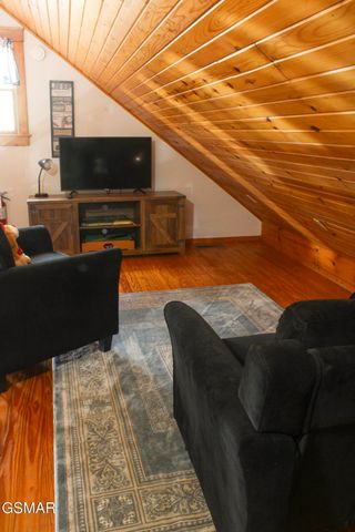 601 Whites School Road, Sevierville, TN 37876