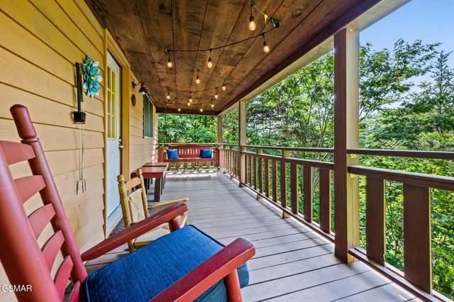 601 Whites School Road, Sevierville, TN 37876