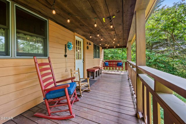 601 Whites School Road, Sevierville, TN 37876