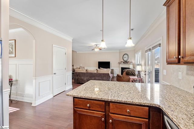 362 Bridge Crossing Drive, Simpsonville, SC 29681