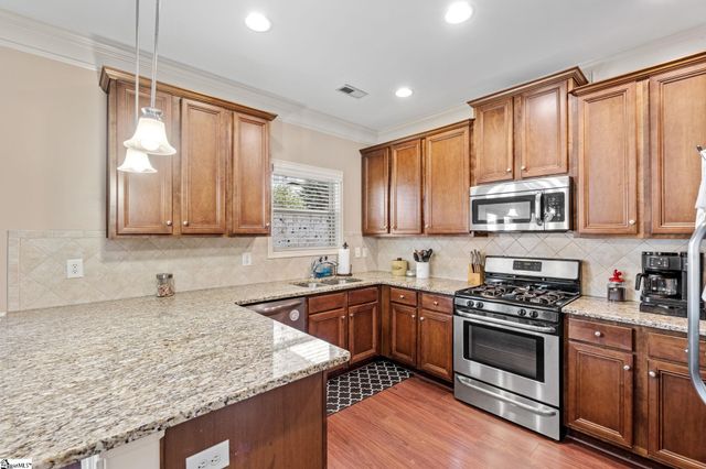 362 Bridge Crossing Drive, Simpsonville, SC 29681