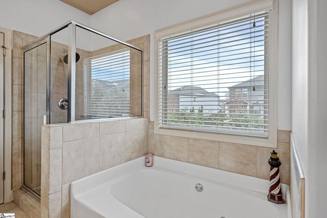 362 Bridge Crossing Drive, Simpsonville, SC 29681