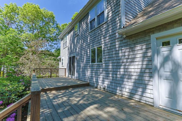 114 King Arthur Drive, Osterville, MA 02655