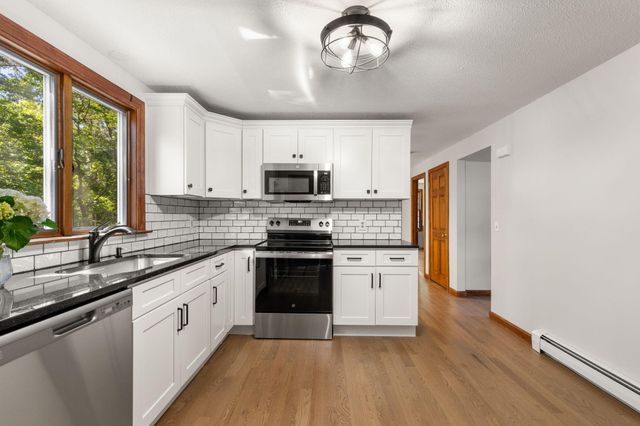 114 King Arthur Drive, Osterville, MA 02655