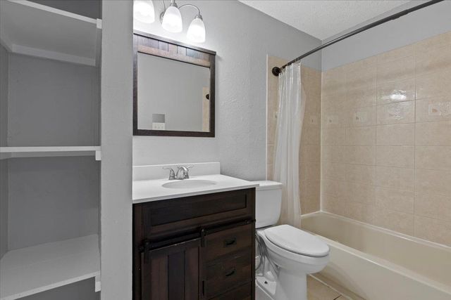 509 Suzzane RD, Pflugerville, TX 78660