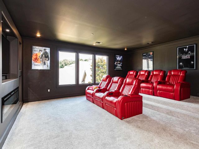 11 La Scala Court, Little Rock, AR 72212