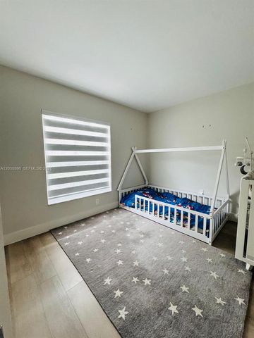 1480 Sweetbay Way, Hollywood, FL 33019