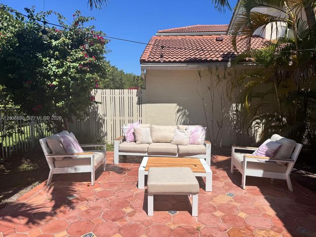 1480 Sweetbay Way, Hollywood, FL 33019