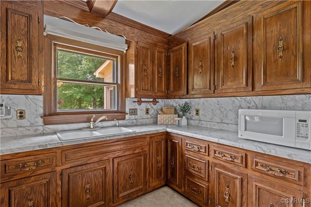 7501 Winterpock Rd, Chesterfield, VA 23832