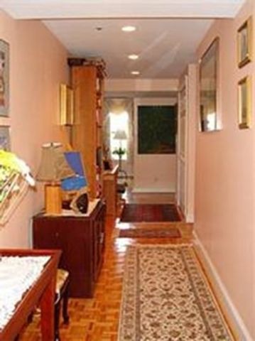 416 Commonwealth Avenue 507, Boston, MA 02116