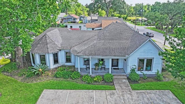 502 Staitti Street, Humble, TX 77338