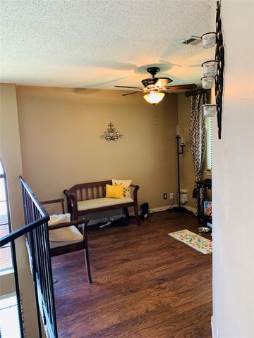 1848 Sonnet Drive, Grapevine, TX 76051