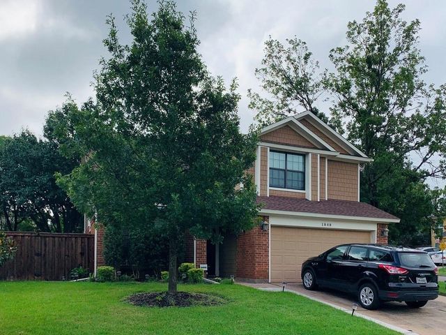 1848 Sonnet Drive, Grapevine, TX 76051