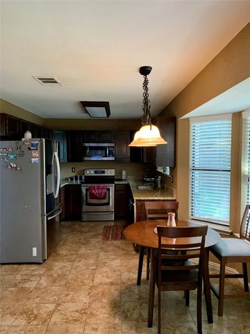 1848 Sonnet Drive, Grapevine, TX 76051