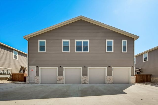 663 Wheatfield Drive, Venus, TX 76084