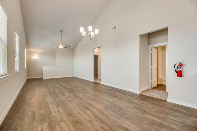 663 Wheatfield Drive, Venus, TX 76084