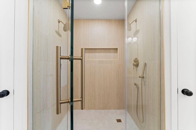 7526 Hablo Drive, Houston, TX 77083