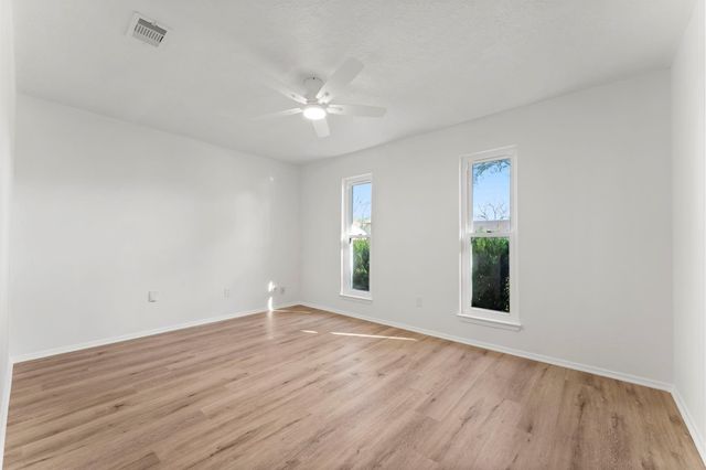 7526 Hablo Drive, Houston, TX 77083