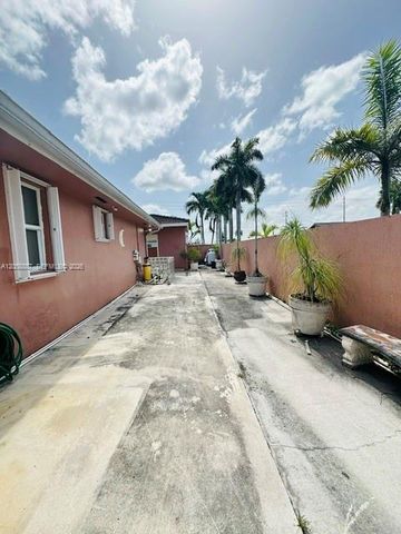 3179 SW 139th Court, Miami, FL 33175