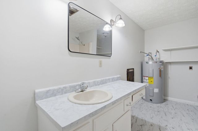 2670 Oakley Wells Road, Richmond, KY 40475