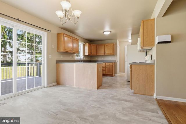 2 FORGEDALE DRIVE, Carlisle, PA 17015