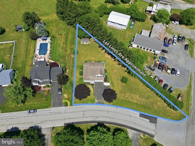 2 FORGEDALE DRIVE, Carlisle, PA 17015