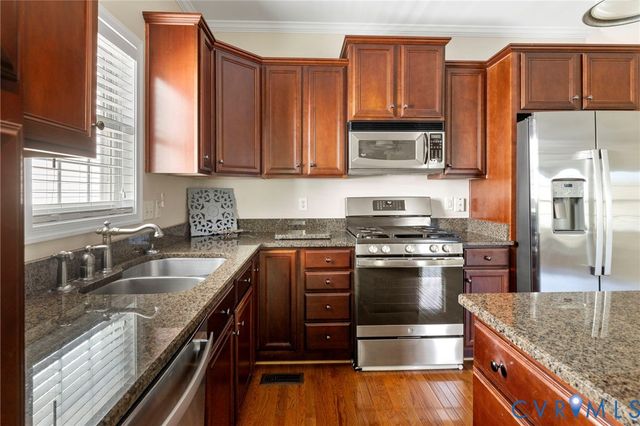 1030 Alcorn Ter, Midlothian, VA 23114