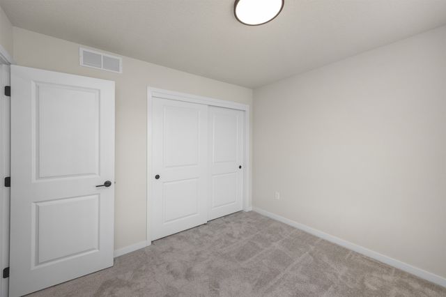 8211 Buckley Court, Johnston, IA 50131