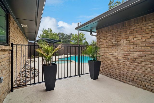2404 Kimberly Lane, Plano, TX 75075