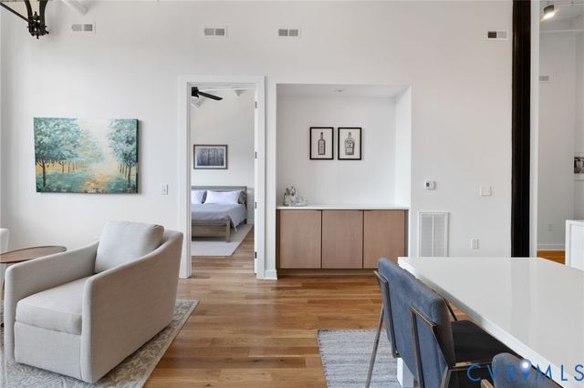 2201 E Main St, Richmond, VA 23223