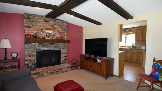 6000 Timberglade Circle, Bloomington, MN 55438