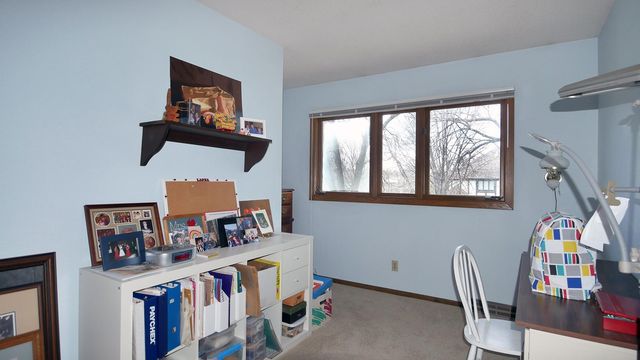 6000 Timberglade Circle, Bloomington, MN 55438