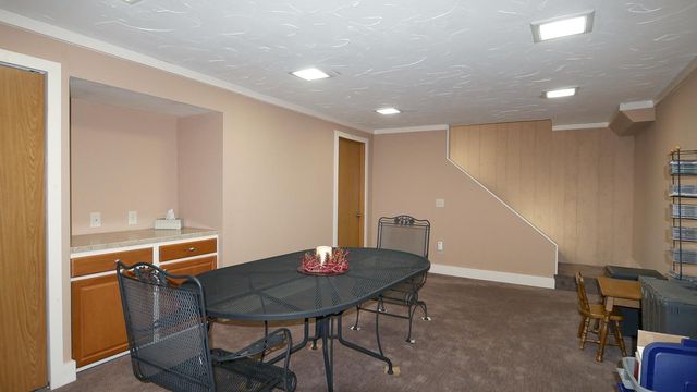 6000 Timberglade Circle, Bloomington, MN 55438