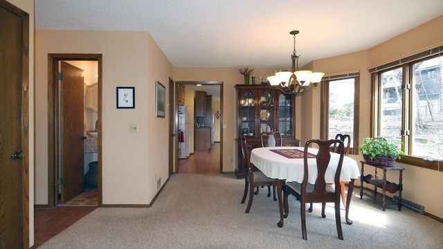 6000 Timberglade Circle, Bloomington, MN 55438